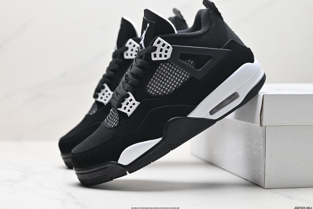 Nike Air Jordan 4 Retro White Thunder – Black & White